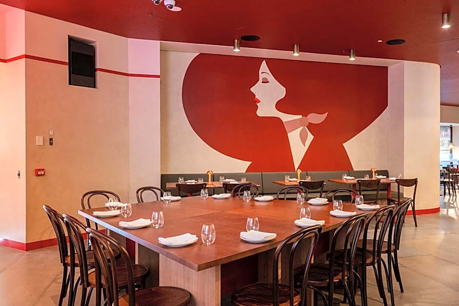 Hotel Indigo Sydney Potts Point By IHG