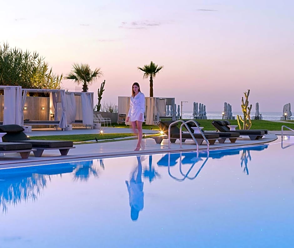 Nautilux Rethymno by Mage Hotels