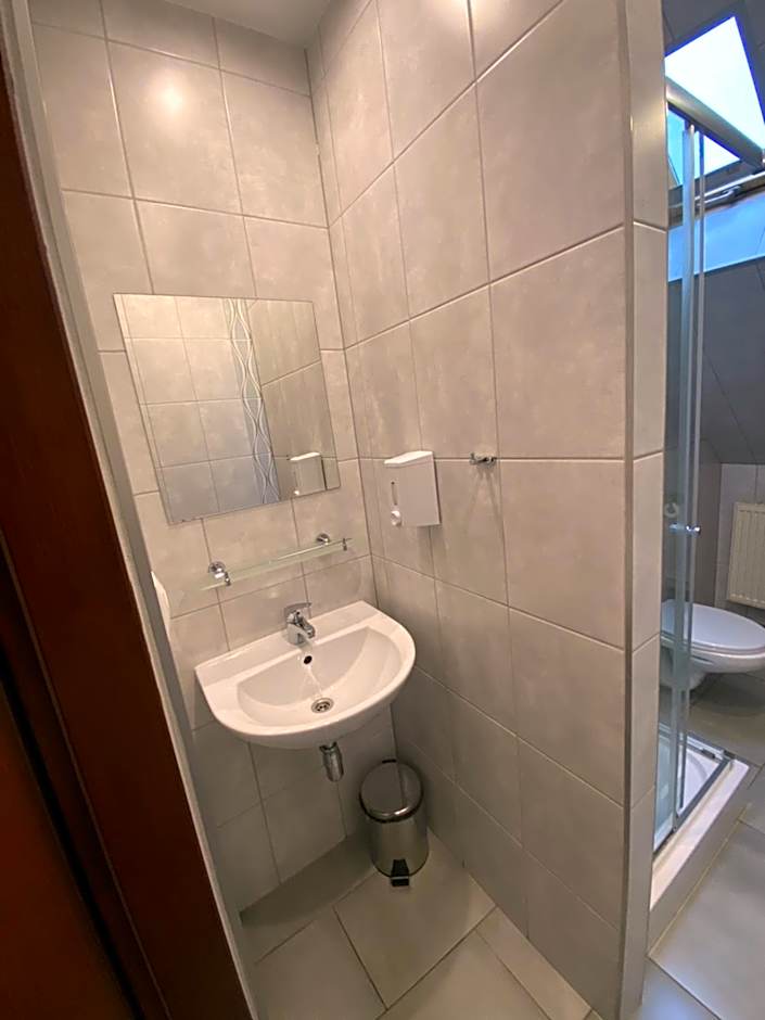 Restauracja Zacisze Leśne Noclegi