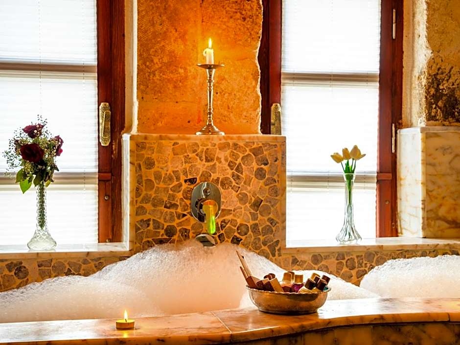 Zeydem Suites