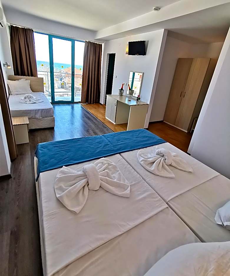 Largo Beach Hotel