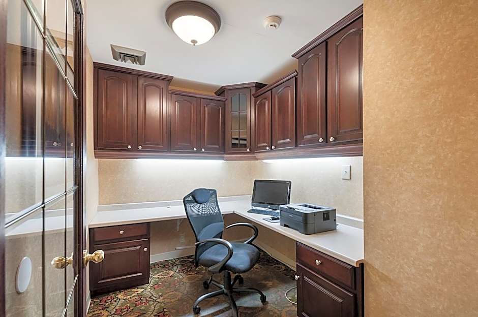 Quality Inn Windsor Mill - Baltimore