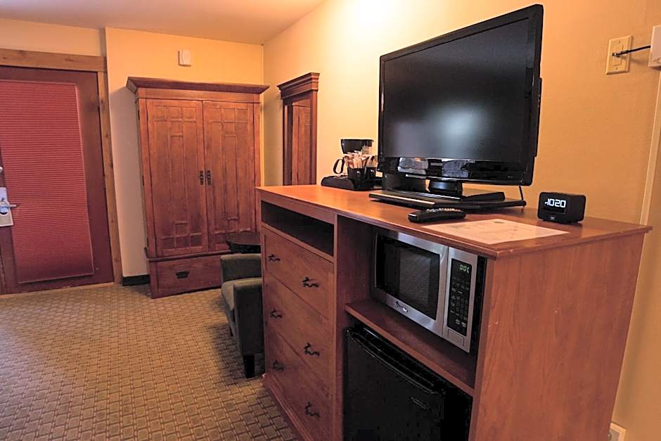 Silver Moon Inn