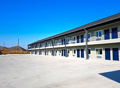 Empire Inn Cypress