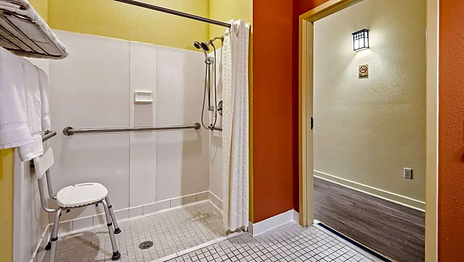 Hotel Wildwood Inn Crawfordville	