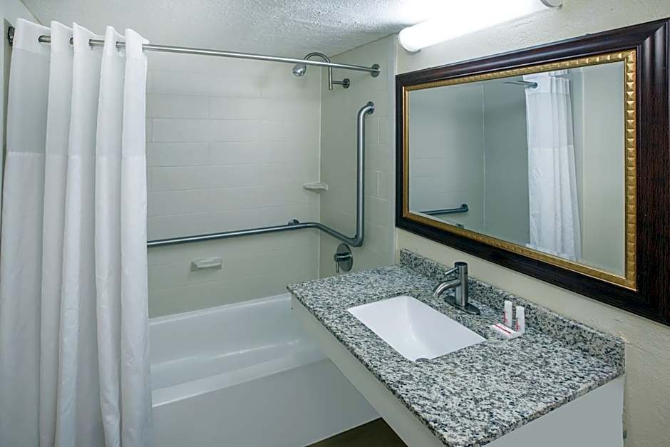 Days Inn by Wyndham Little Rock/Medical Center