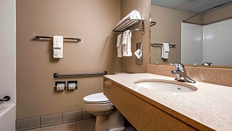 Accessible - 2 Double, Bathtub, Non-Smoking, Continental Breakfast