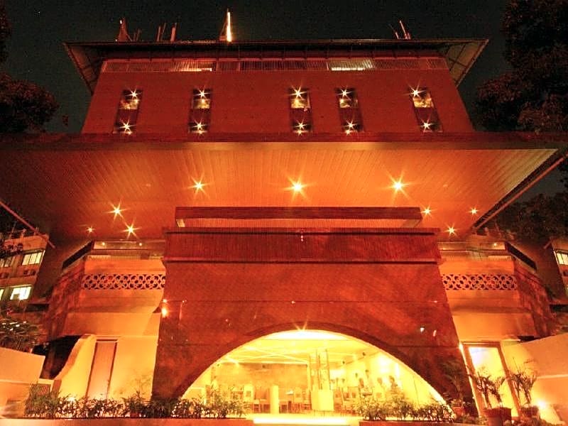 The Maharaja Business Hotel