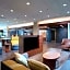 Courtyard by Marriott Atlanta Alpharetta/Avalon Area