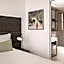 Vibe Hotel Melbourne