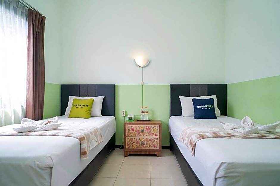 Urbanview Hotel de Kopen Malang by RedDoorz