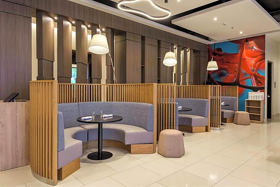 Courtyard by Marriott Panama Metromall