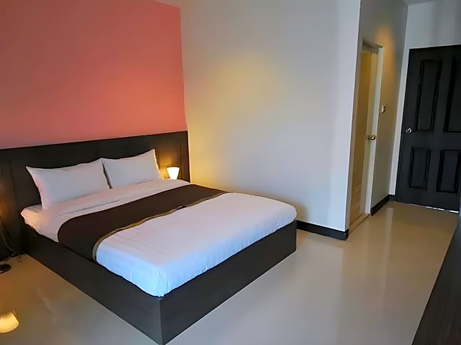 Canaries @38 Hotel by Baan Mina