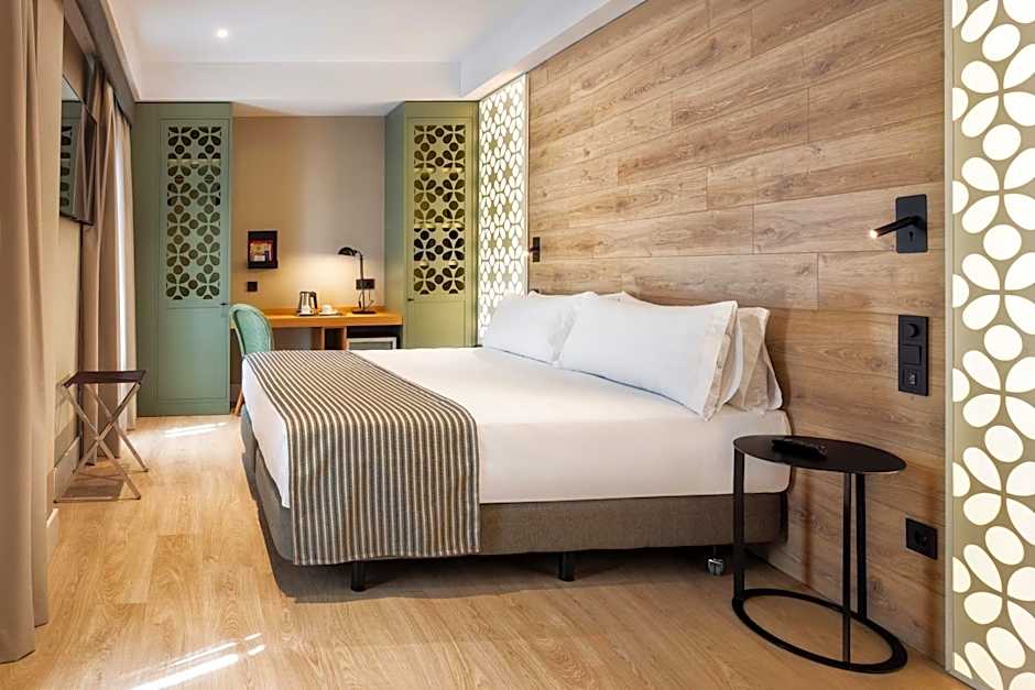 Catalonia Santa Justa