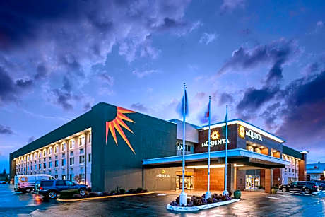 La Quinta Inn & Suites by Wyndham Seattle-Federal Way