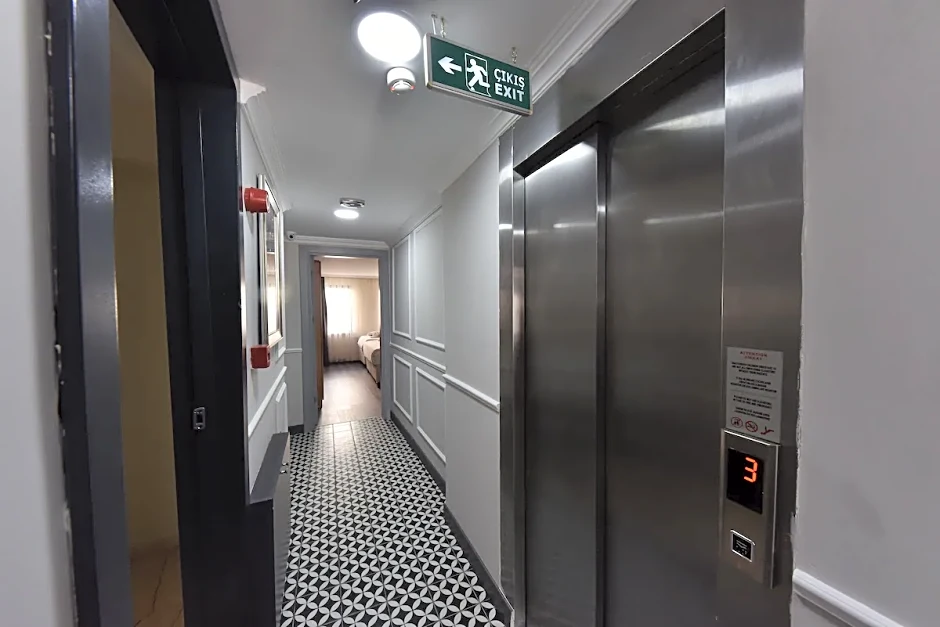 Almina inn hotel