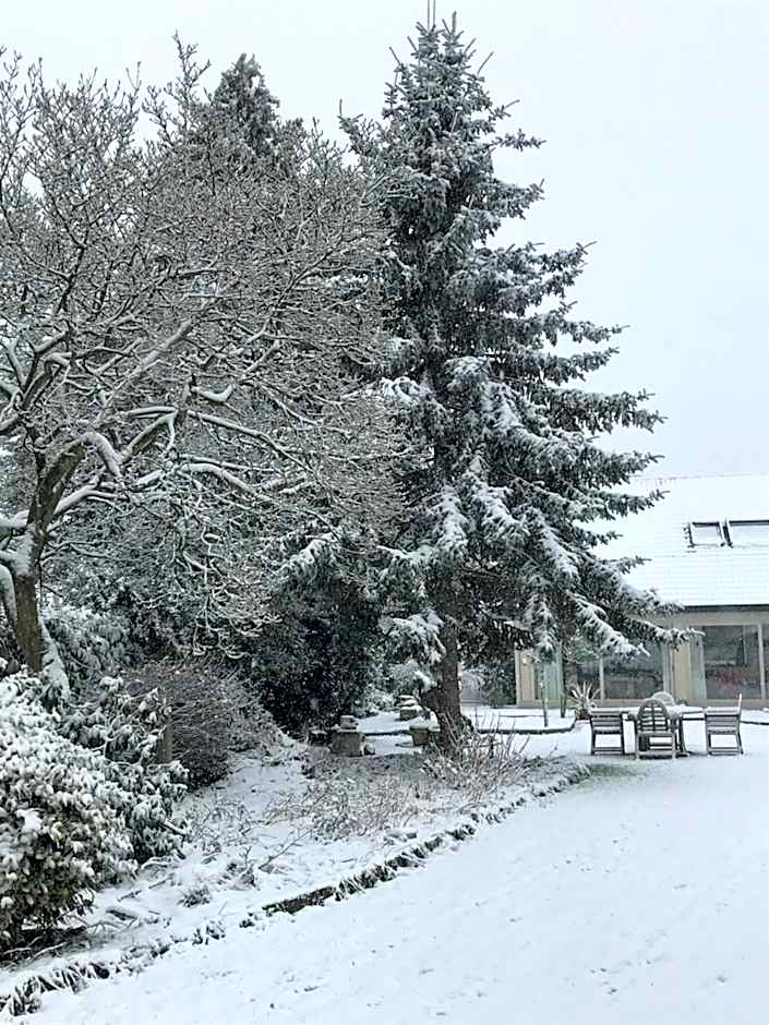 Aquavilla Bed & Breakfast