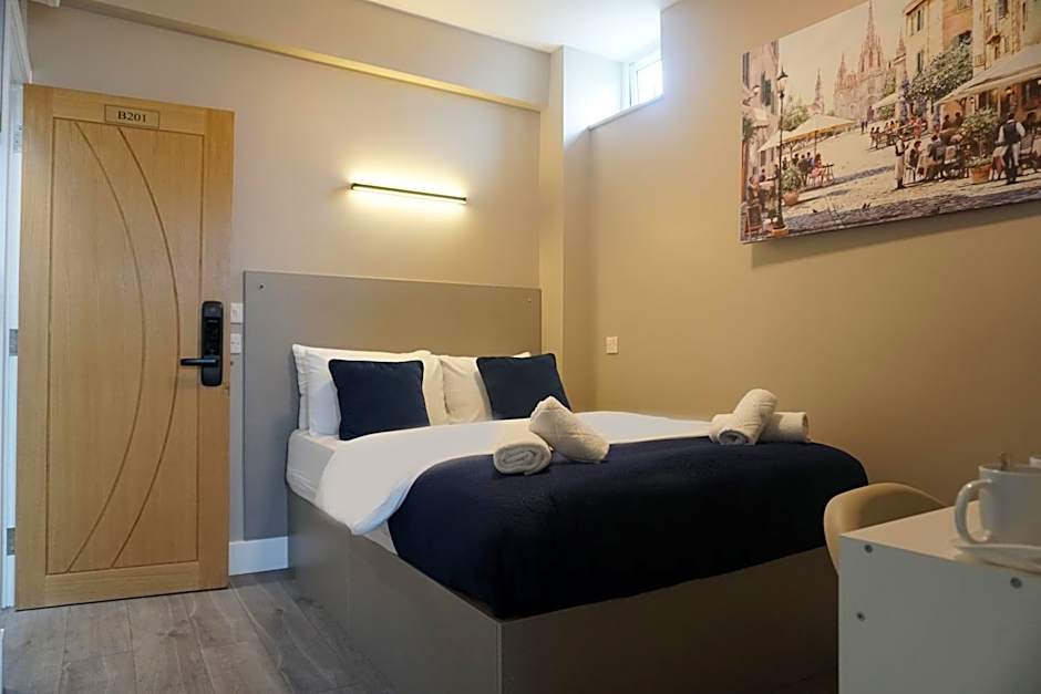 Paragraph Palmers Green - Tottenham Stadium
