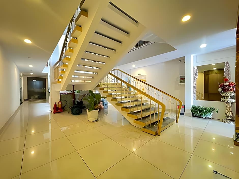 Joi Boutique Bãi Trước