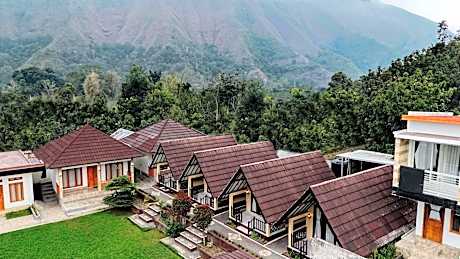 Zoya Rinjani villa
