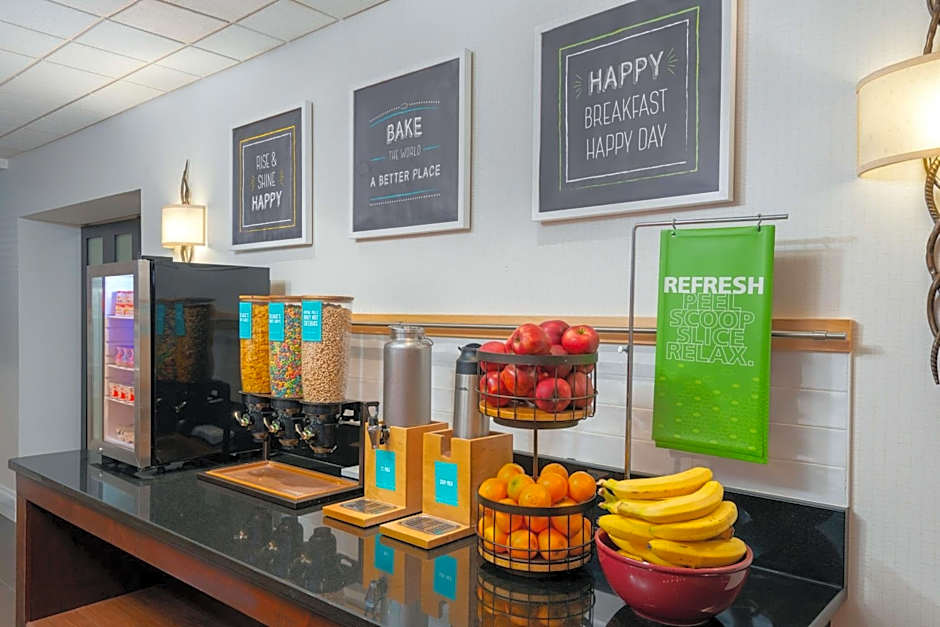 Hampton Inn By Hilton Danbury