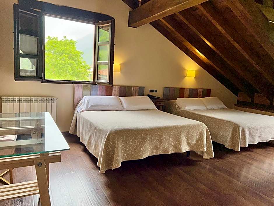 Hotel Rural El Fundil