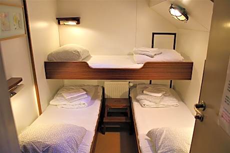 Triple Room with Private Bathroom