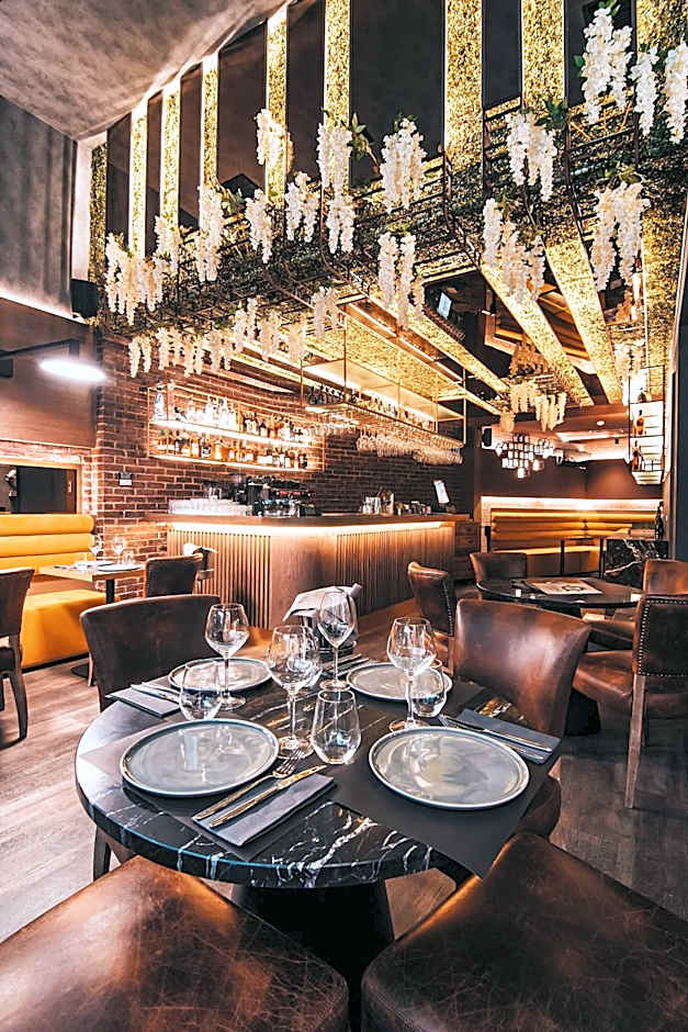 Project 3 Urban Chic Hotel