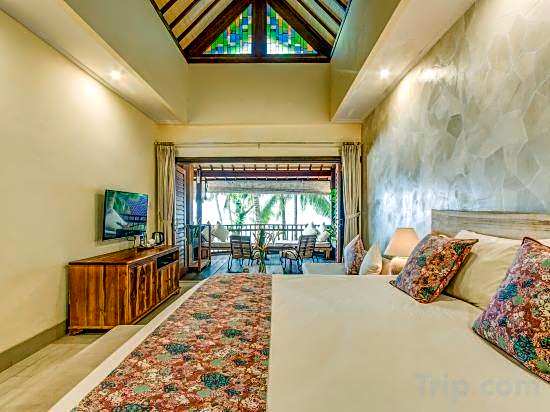 Bombora Medewi Wavelodge