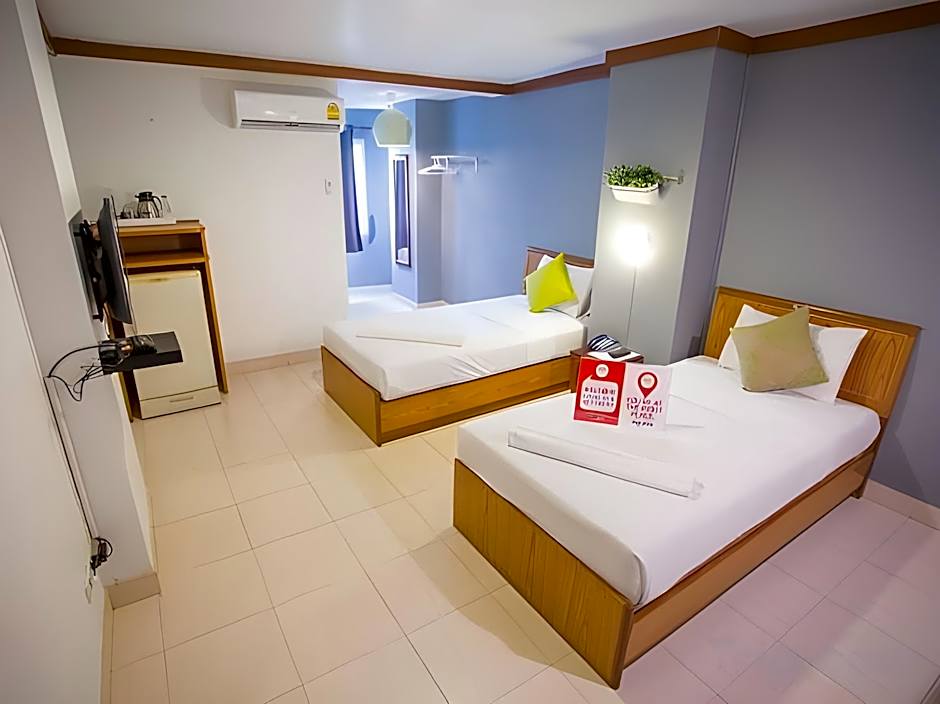 Howard Square Boutique Hotel