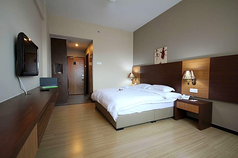 Aroma Hotel