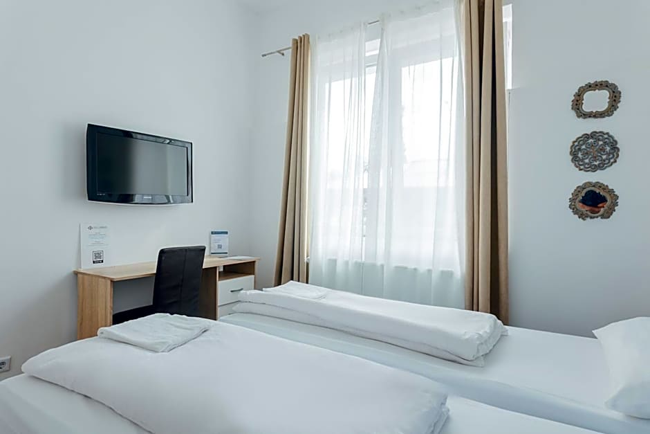 Hotel Hanseat Hamburg - Free Parking