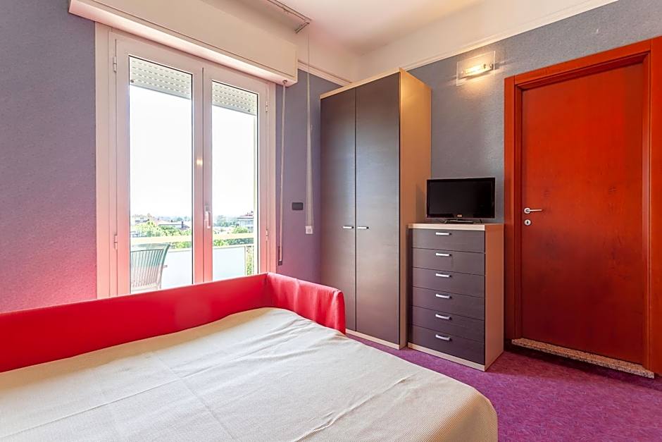 Residence & Suites