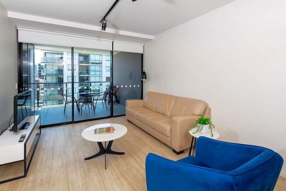 Arena Apartments by CLLIX