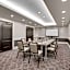 Hilton Newark Airport