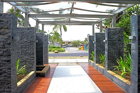 The Palms Denarau 