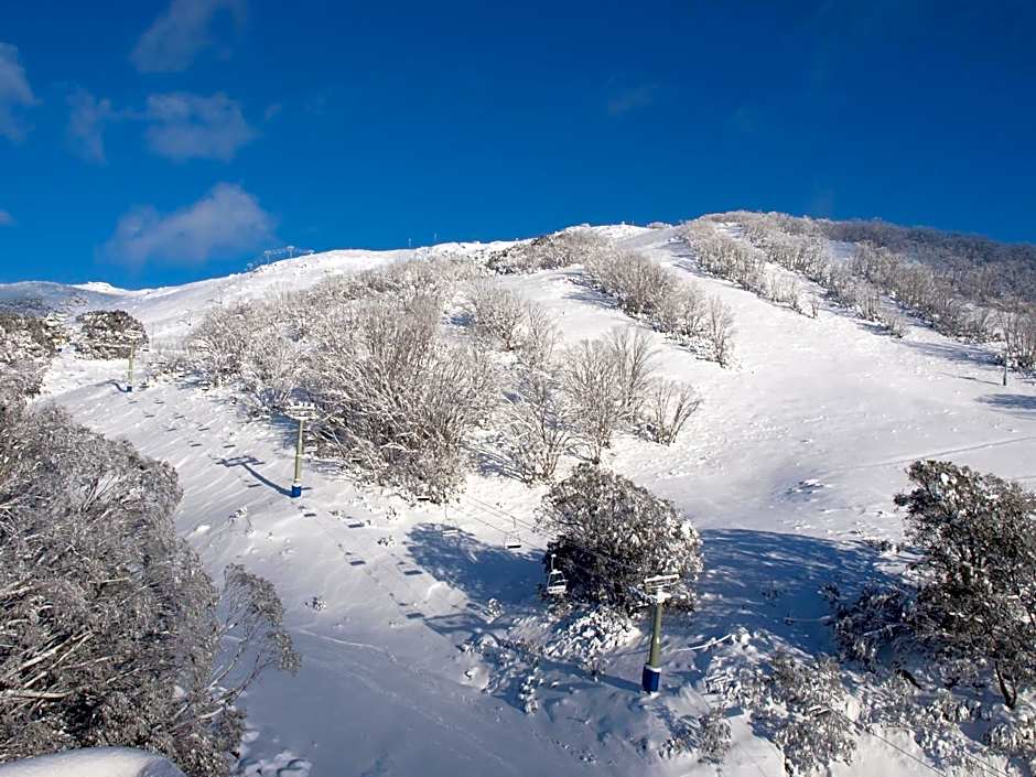 Falls Creek Country Club