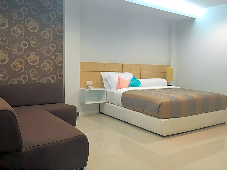 The Rama Hotel