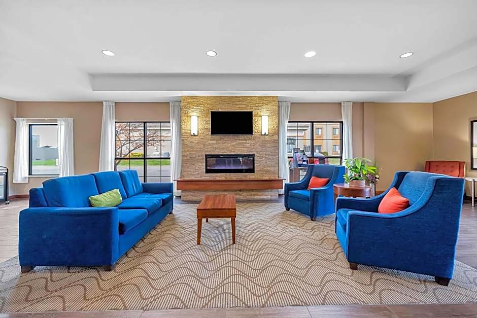 Comfort Inn & Suites West - Medical Center