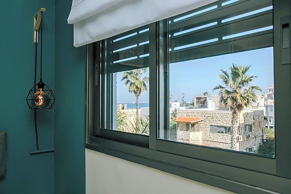 Domus Bat Galim Hotel