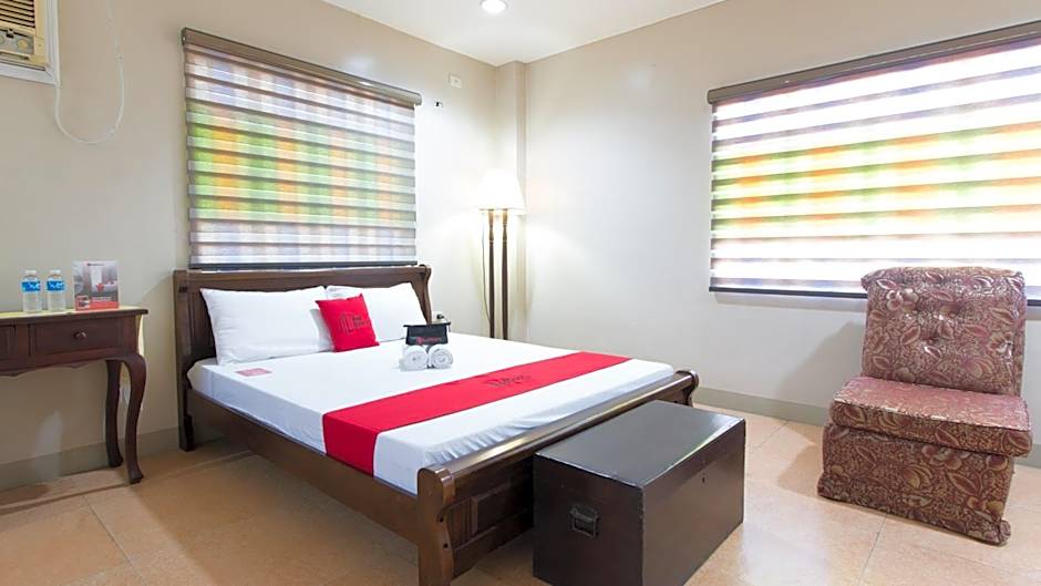 RedDoorz at Teofila Lodge