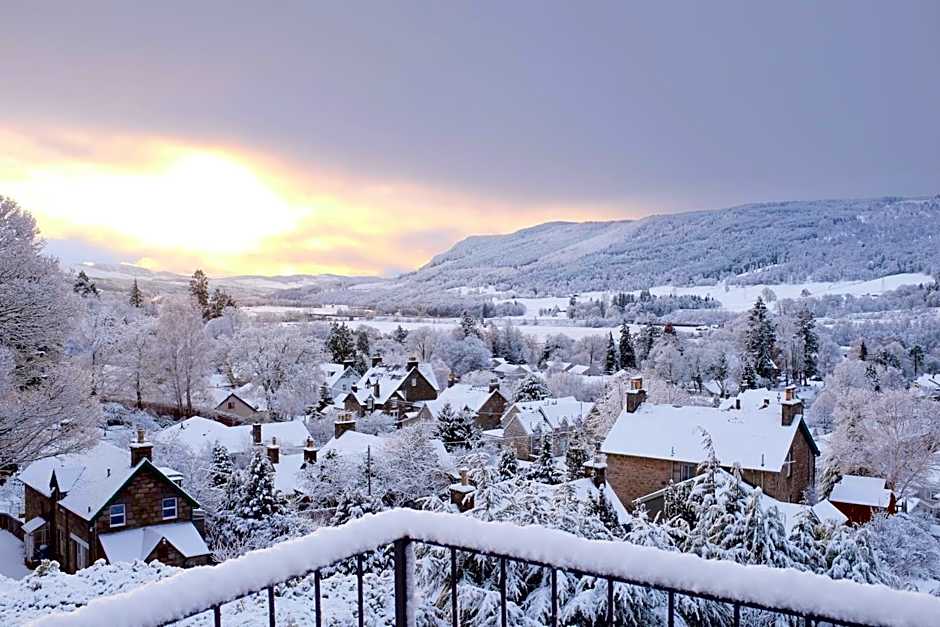 Knockendarroch Hotel