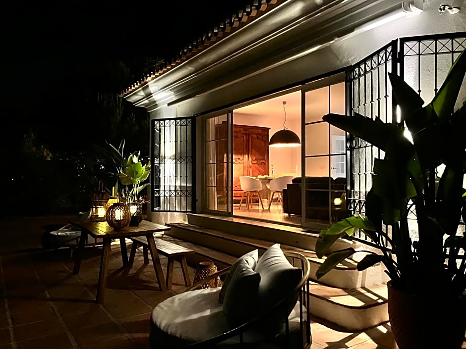 VILLA DE LA LUZ Luxury Guesthouse