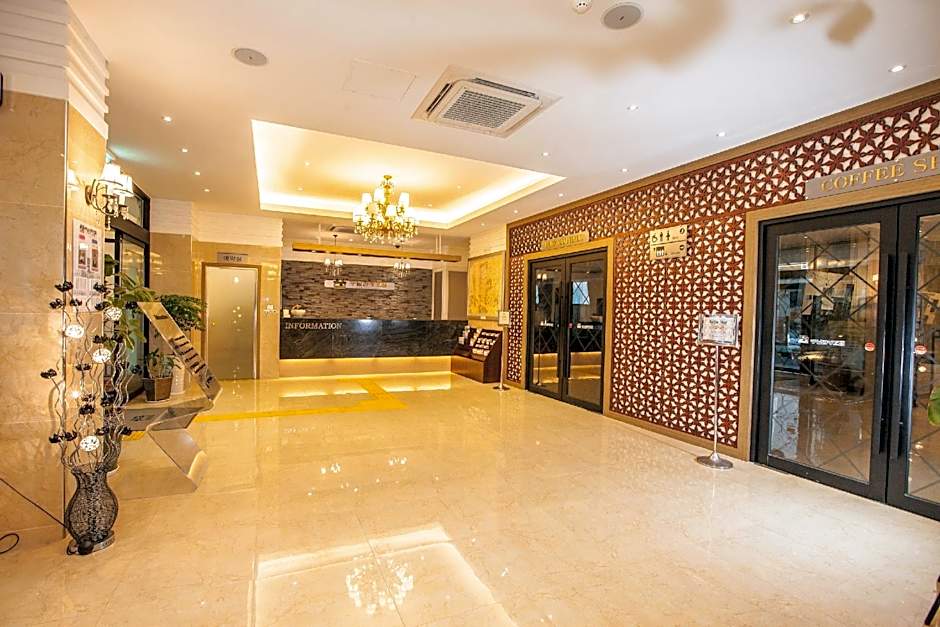 Pungnam Tourist Hotel