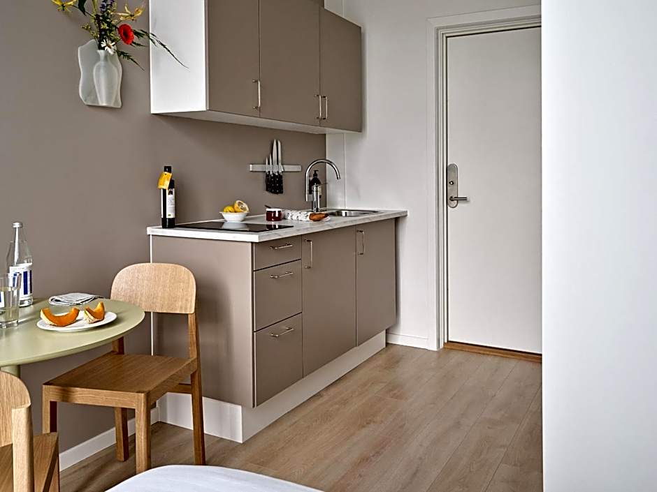 Flora Apartment Hotel