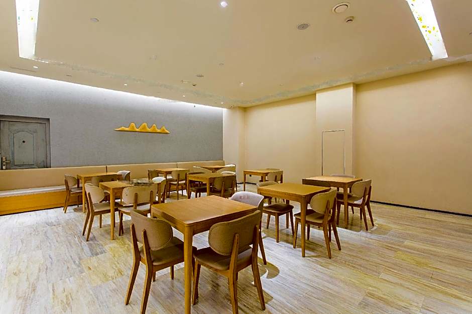 JI Hotel Xi'ning Station – Xining