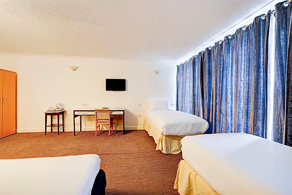 OYO The Chiltern Hotel