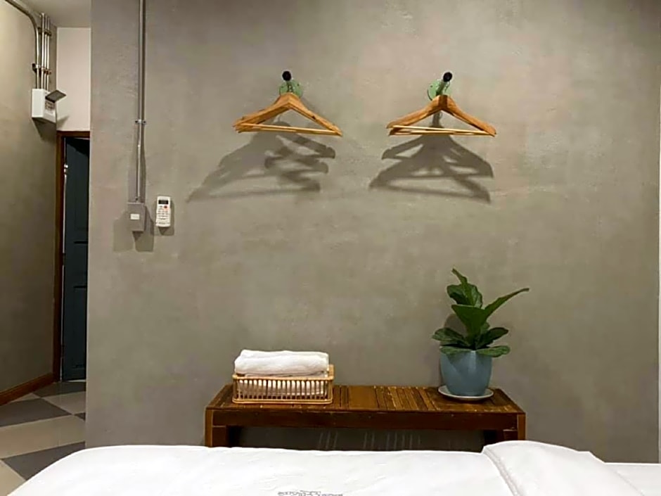 Baan Chiang Bed Lampang