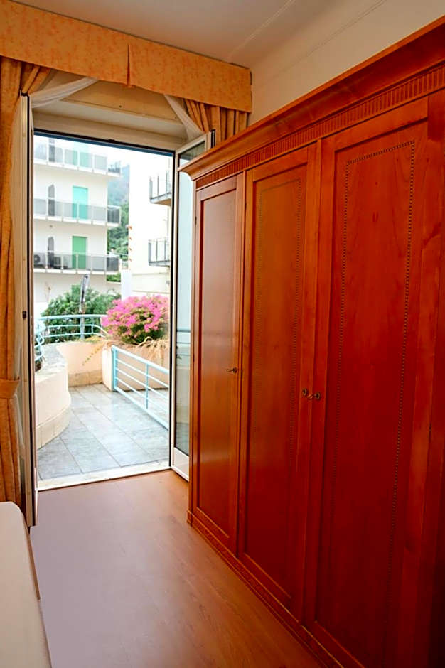 Hotel Majestic by LVG Hotel Collection