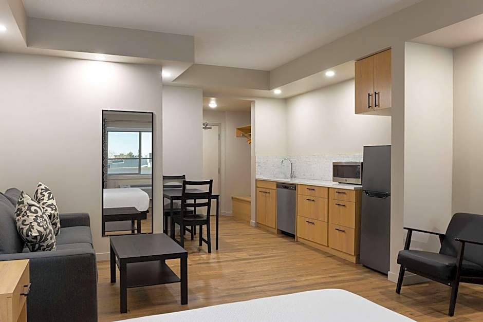 Baymont by Wyndham West Edmonton